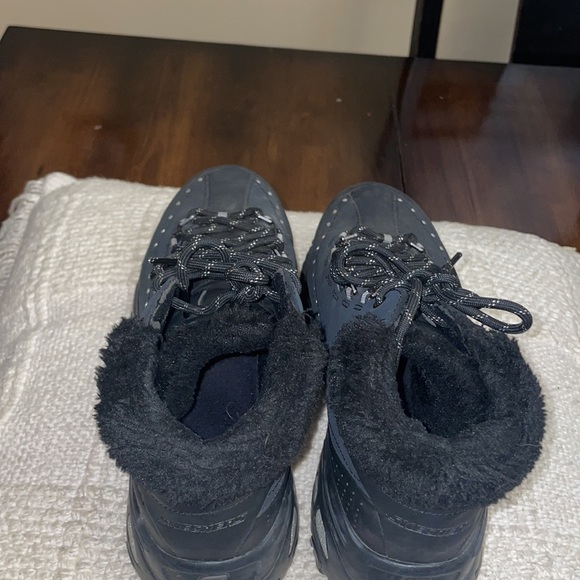 Sketchers D' lites black boots womens shoes. Size 8.5 - Picture 7 of 7